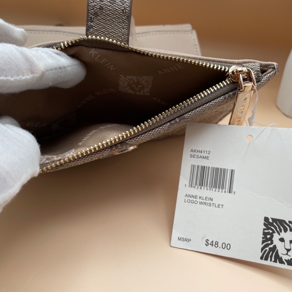 Anne Klein Logo Wristlet, Sesame Color, Full-Sized Wallet NWT - Picture 8 of 14